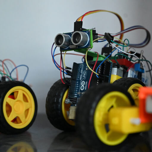 robotito creado con arduino